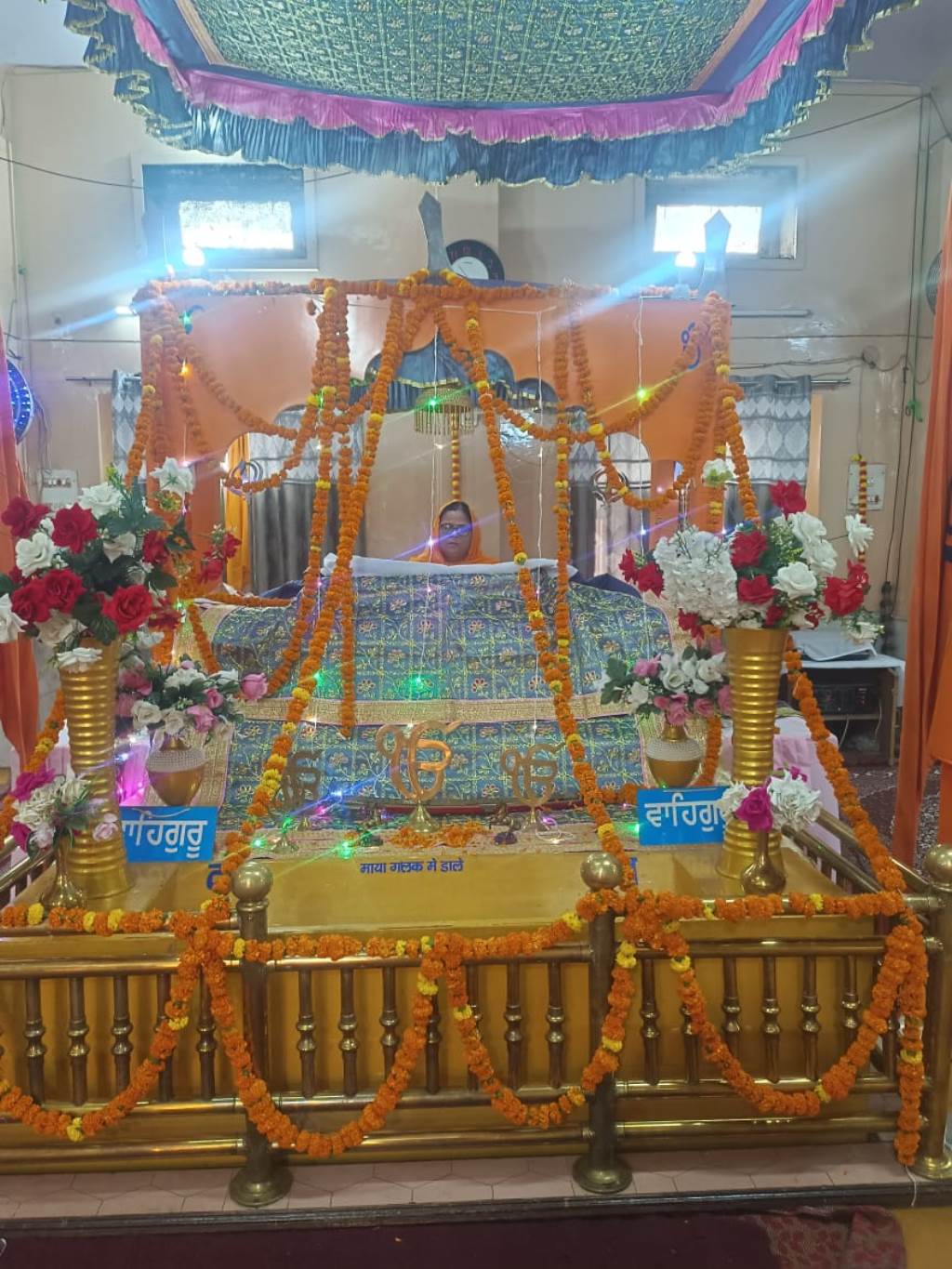 The Guru Nanak Dev Prakashotsav program began with the commencement of the Sri Akhand Path at Gurdwara Baba Banda Singh Bahadur Sabzi Mandi